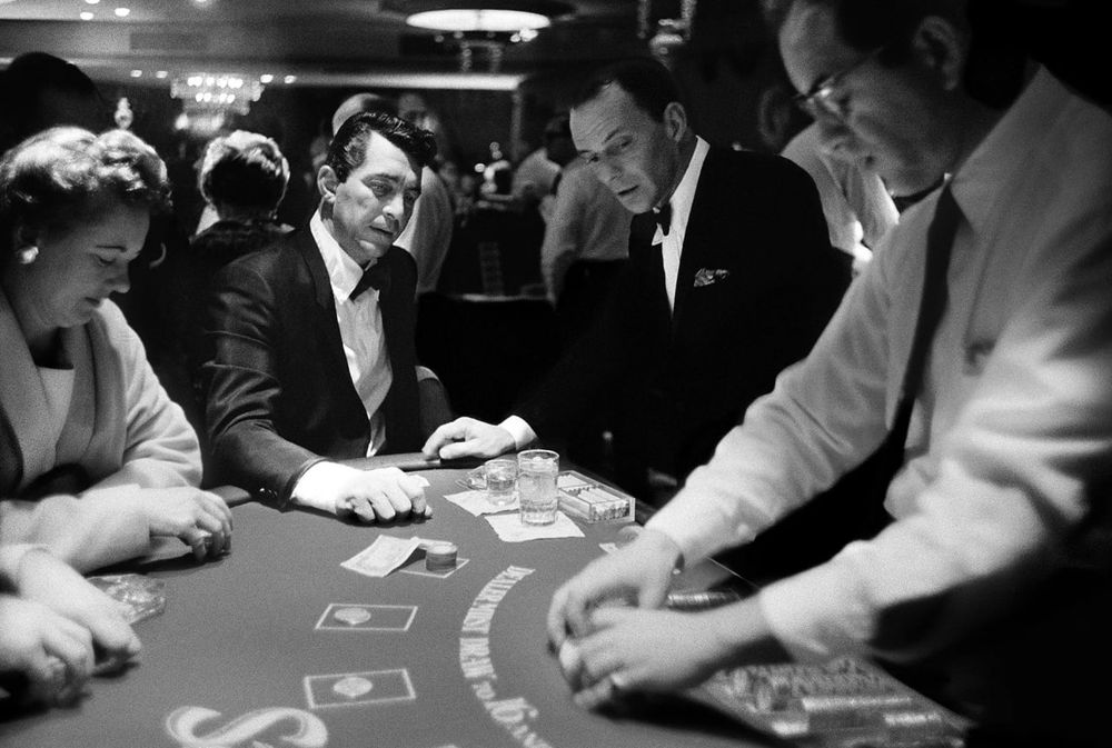 HHpoker ios